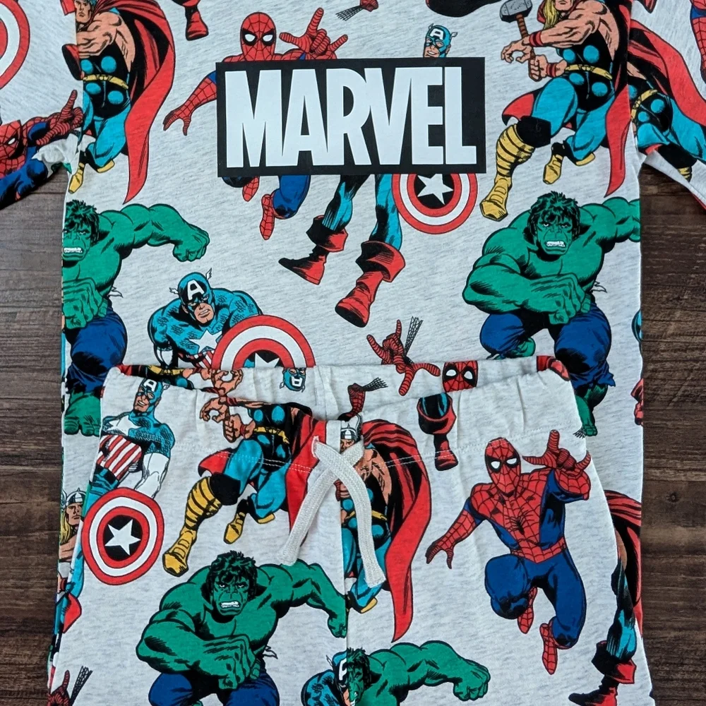 NWT H&M Marvel 2-Piece Set
